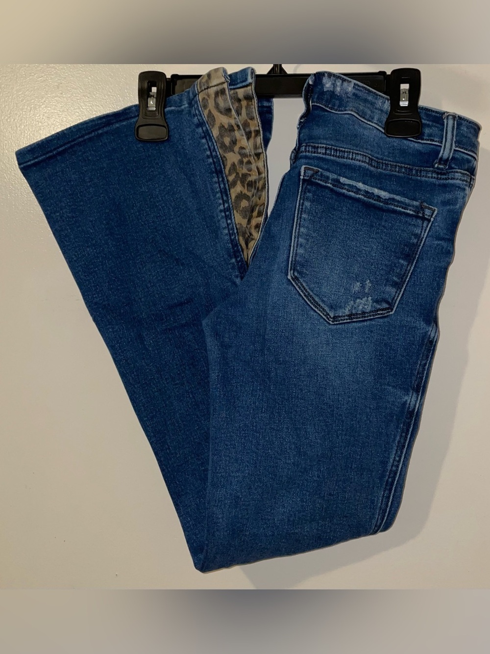Wide-Leg Dark Blue Women's Jeans with Leopard Trim - Picture 1 of 10